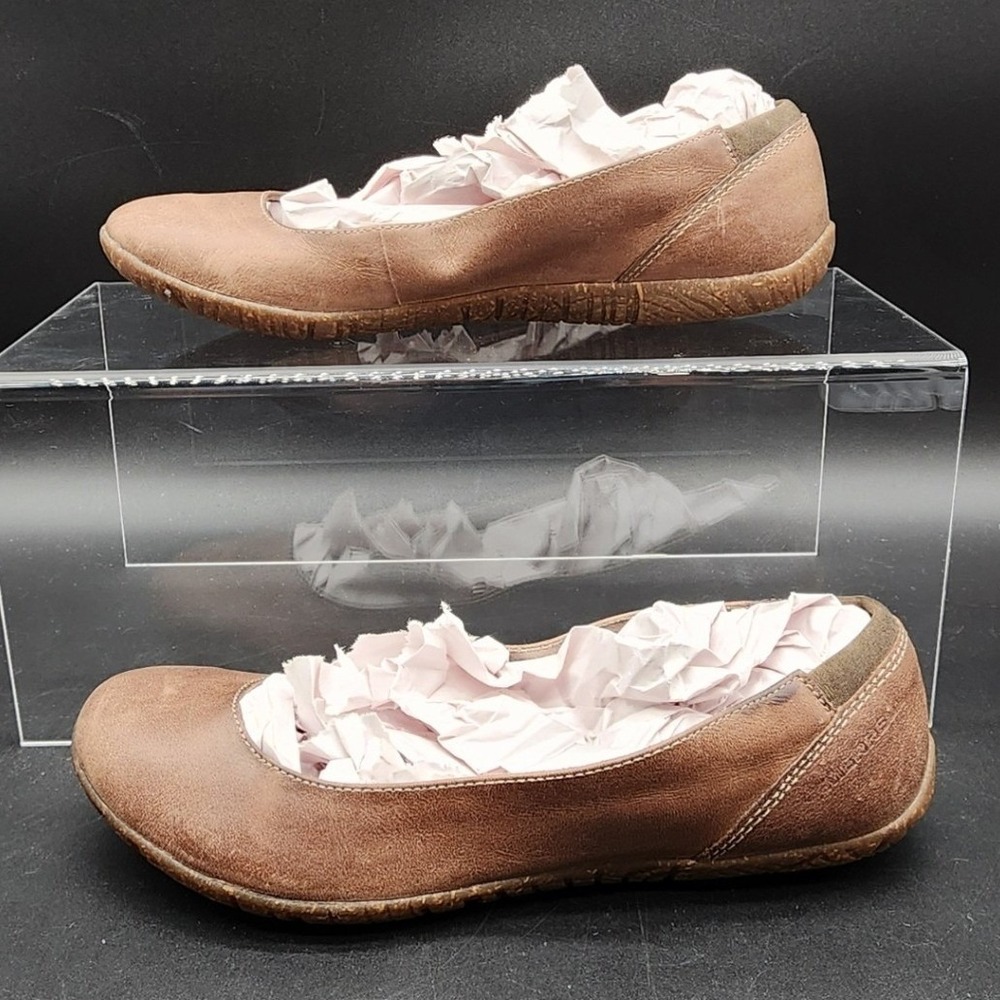 Merrell 7 Brown Mimic Bond Ballet Flats Leather Cottagecore Gorpcore Comfort